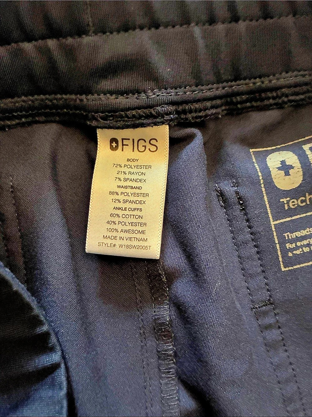 FIGS Technical Collection scrub pants Jogger Scrub Pants in Blue Size Medium/T - Picture 3 of 8